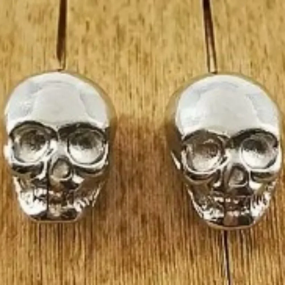 Punk Style Skull Stud Earrings for Men – Antique Silver-Plated Zinc Alloy